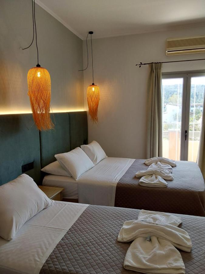 Ninos On The Beach Hotel Рода Екстериор снимка