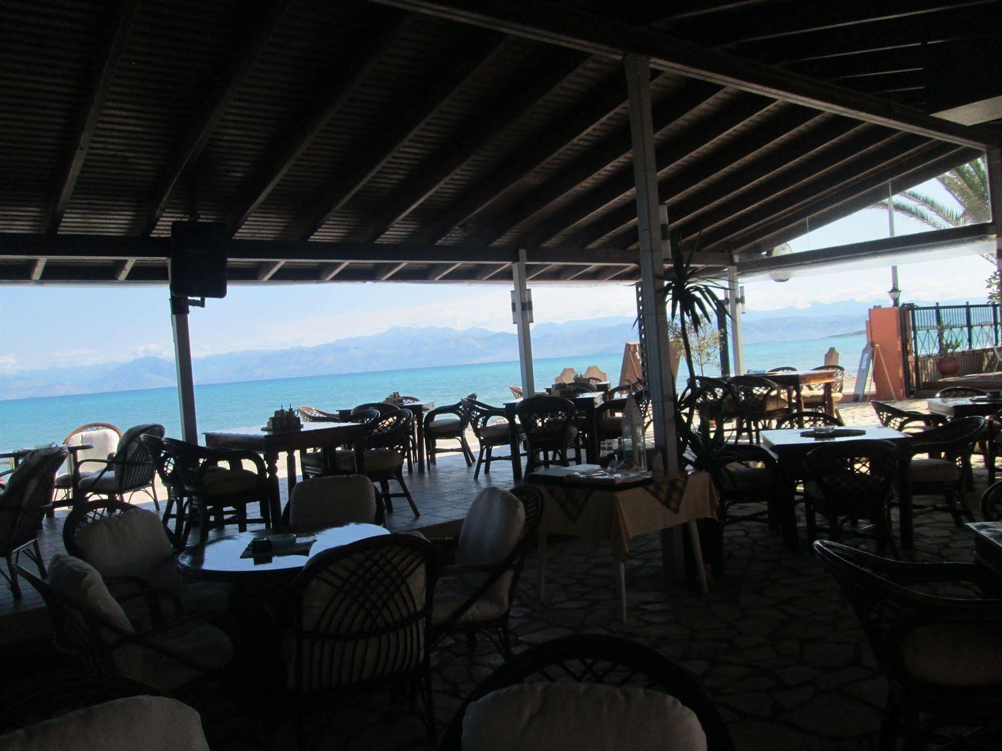 Ninos On The Beach Hotel Рода Екстериор снимка